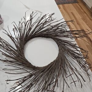 Rustic Twig Grapevine Wreath - Natural Brown